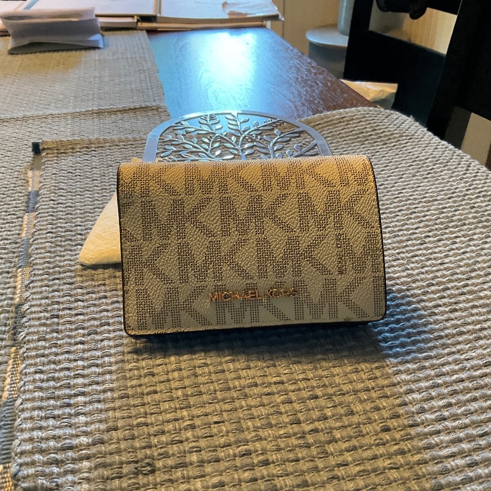 Michael Kors wallet new with tags